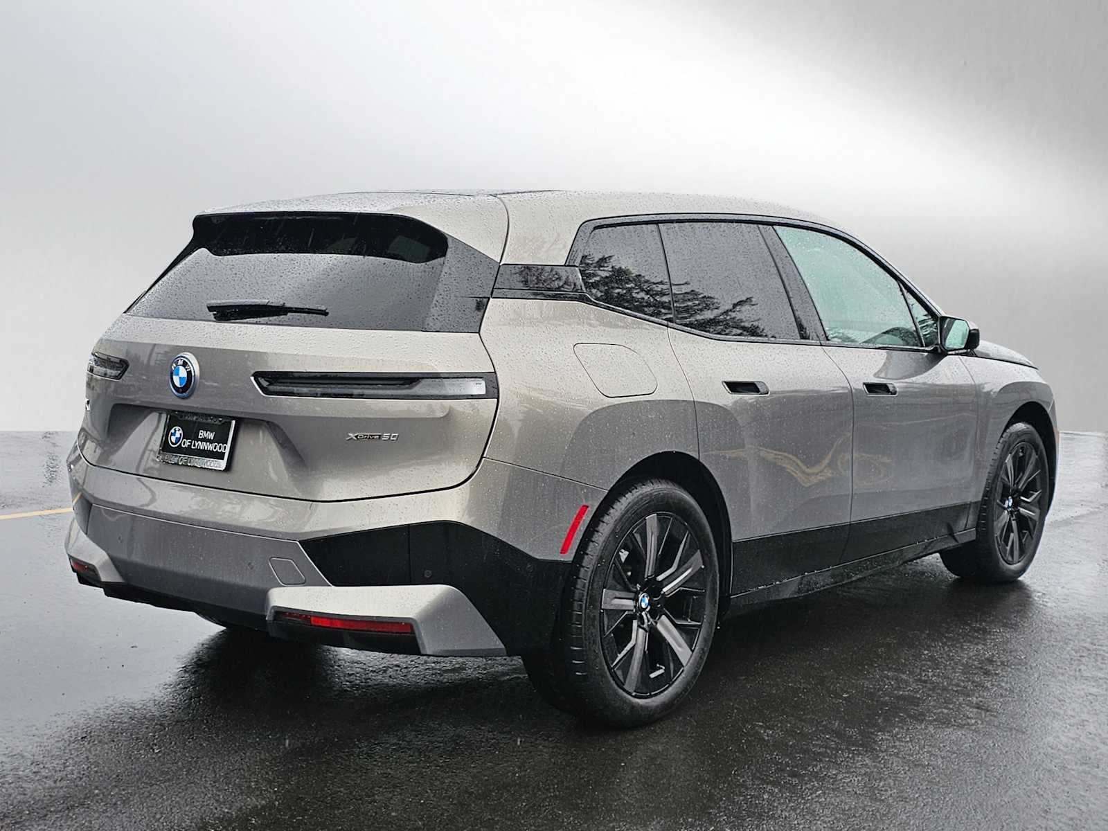 2025 BMW iX xDrive50 xDrive50