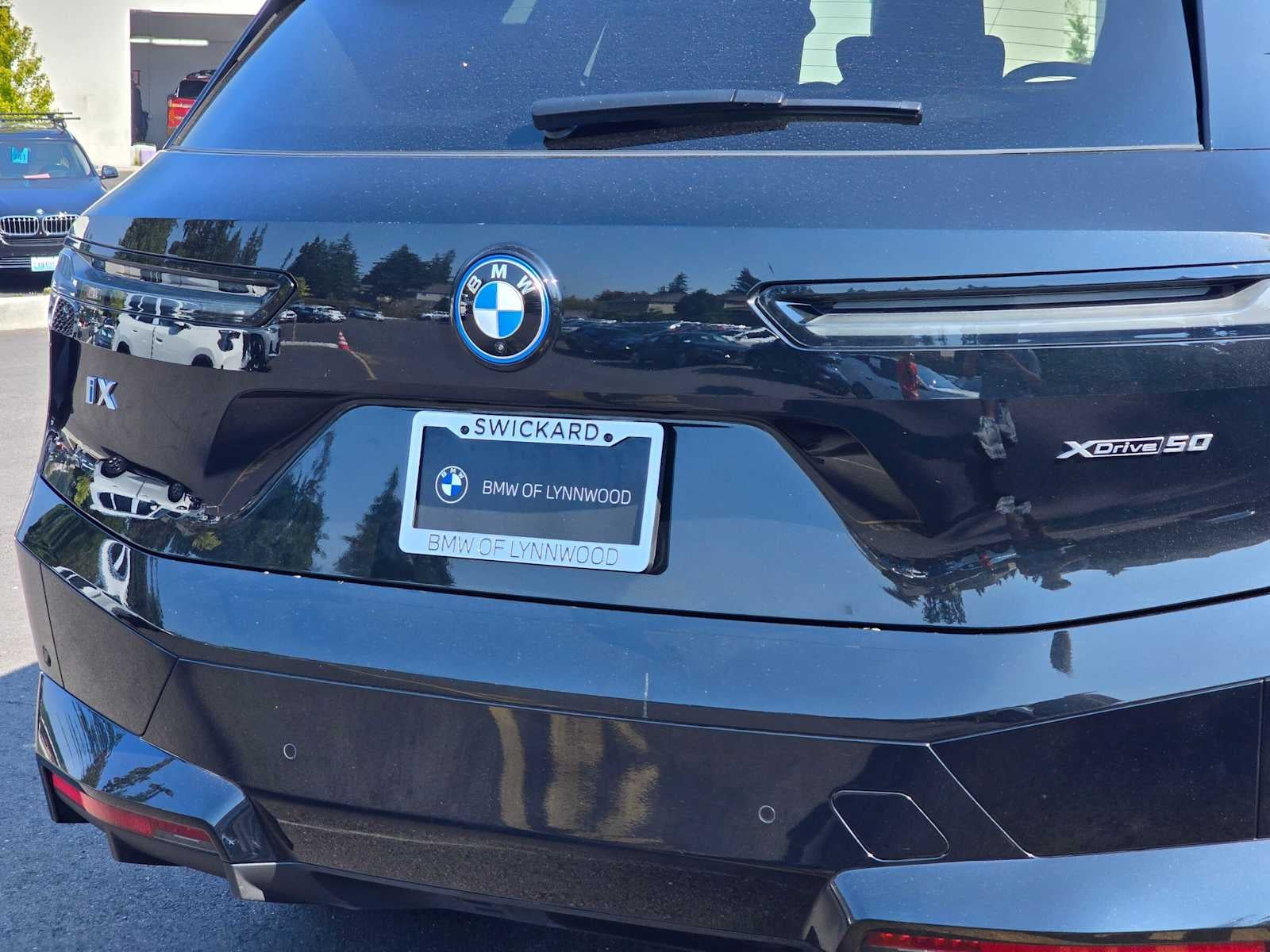 2024 BMW iX xDrive50