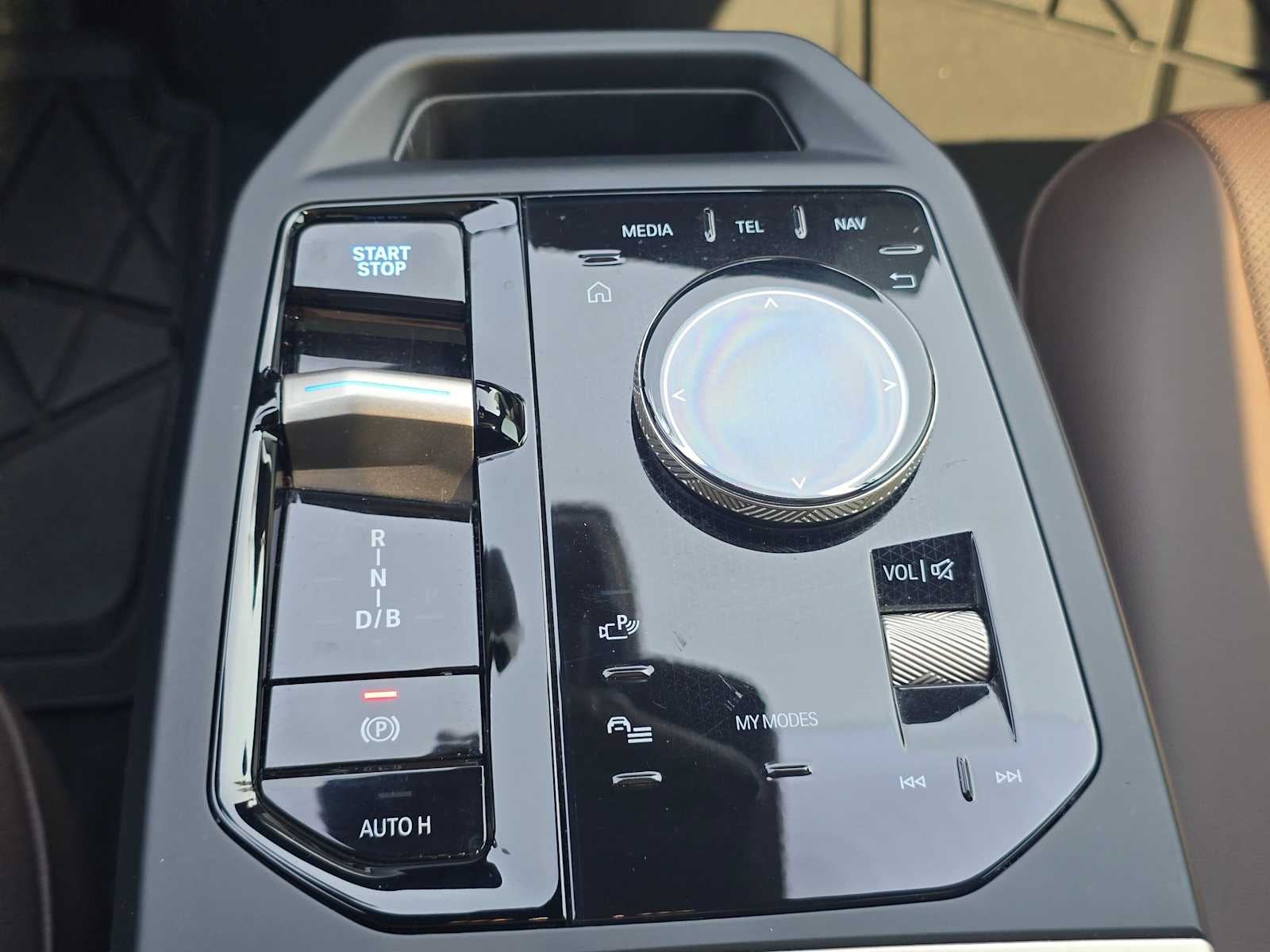 2024 BMW iX xDrive50