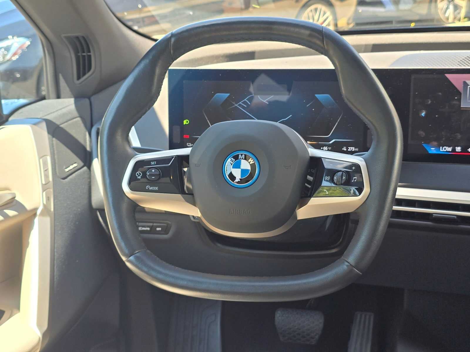2024 BMW iX xDrive50