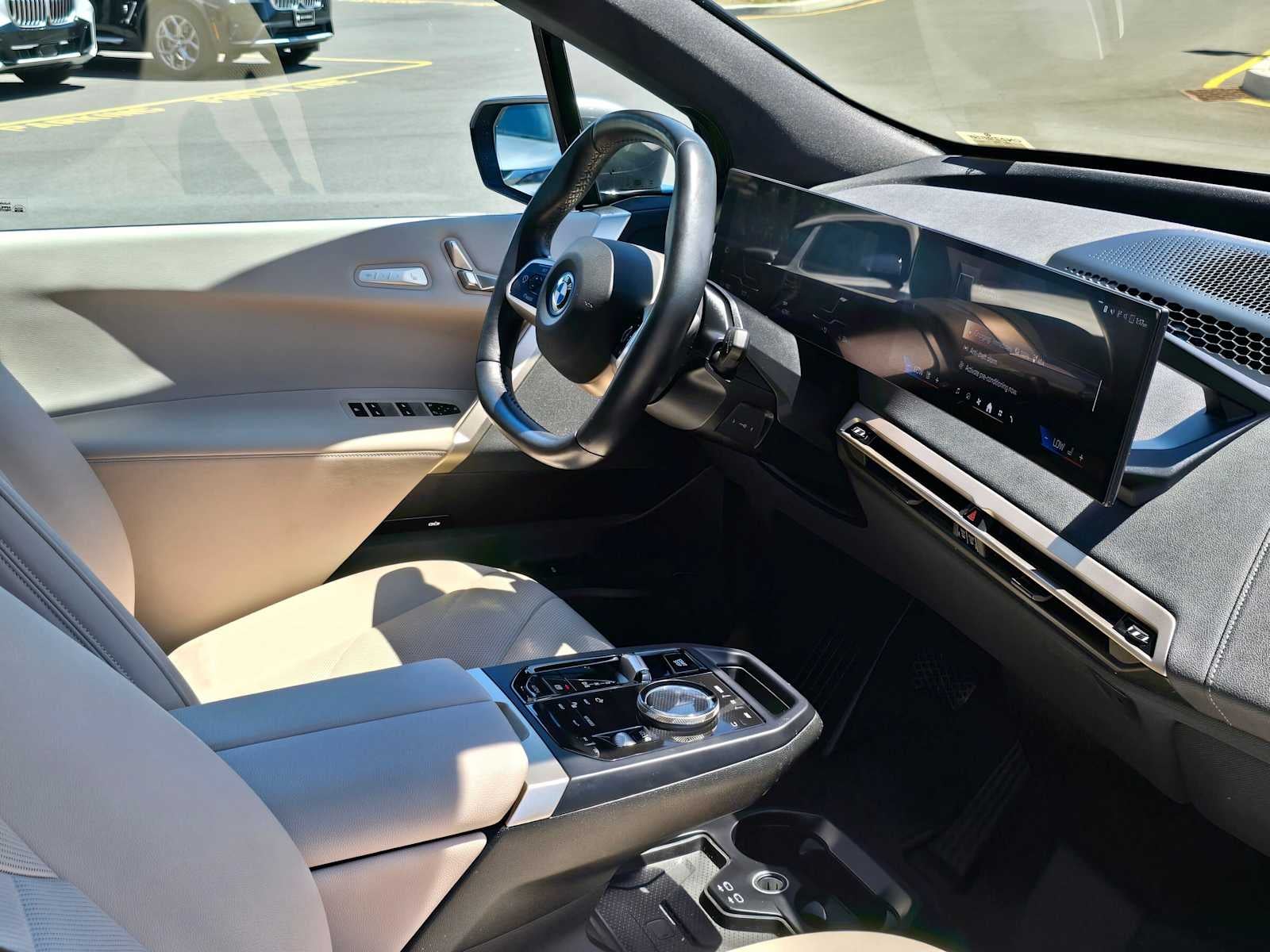 2024 BMW iX xDrive50