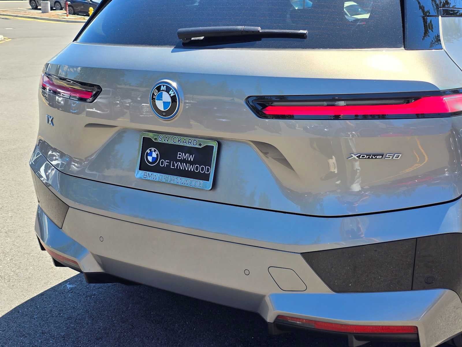2024 BMW iX xDrive50