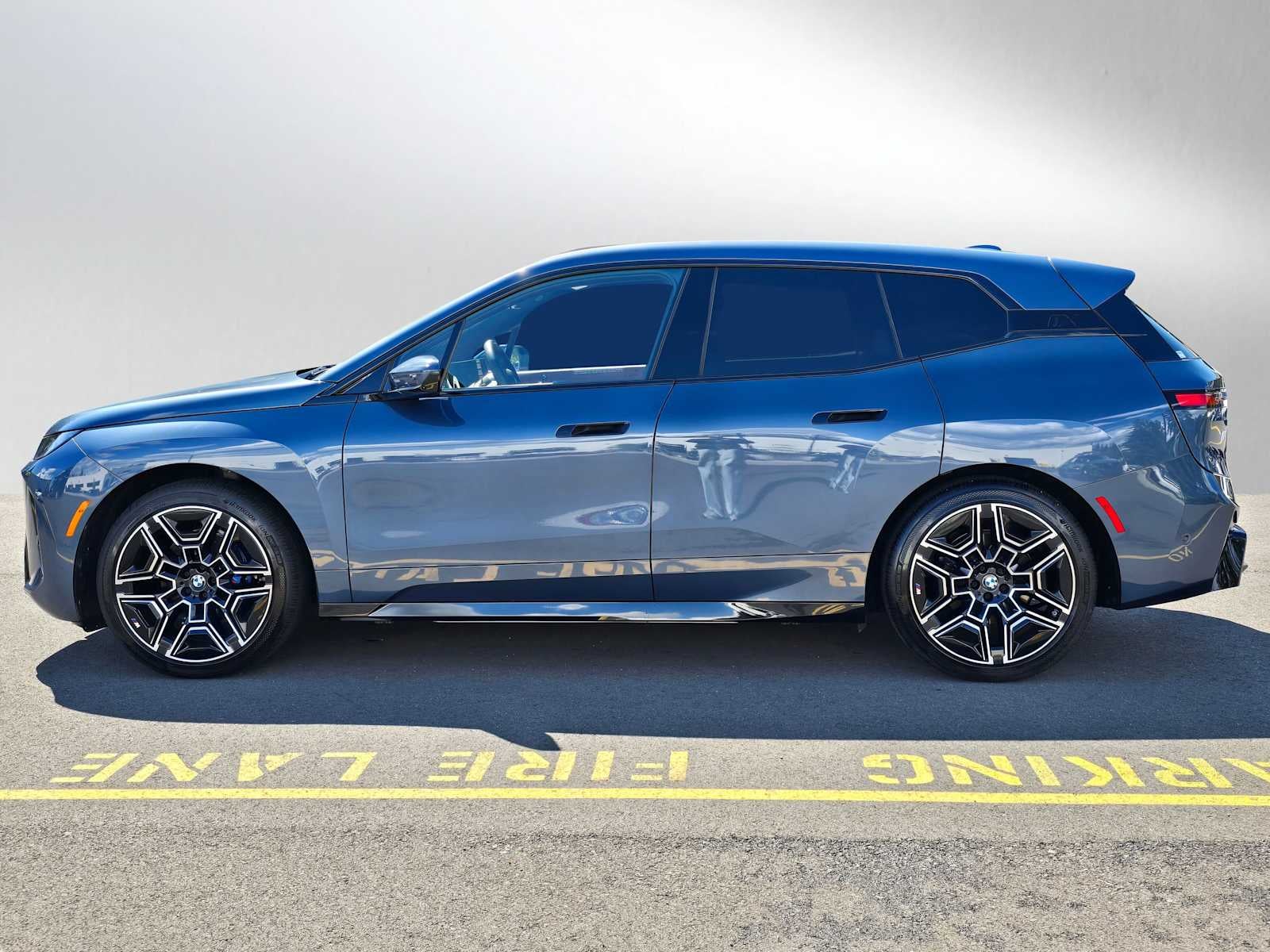2026 BMW iX xDrive45 xDrive45