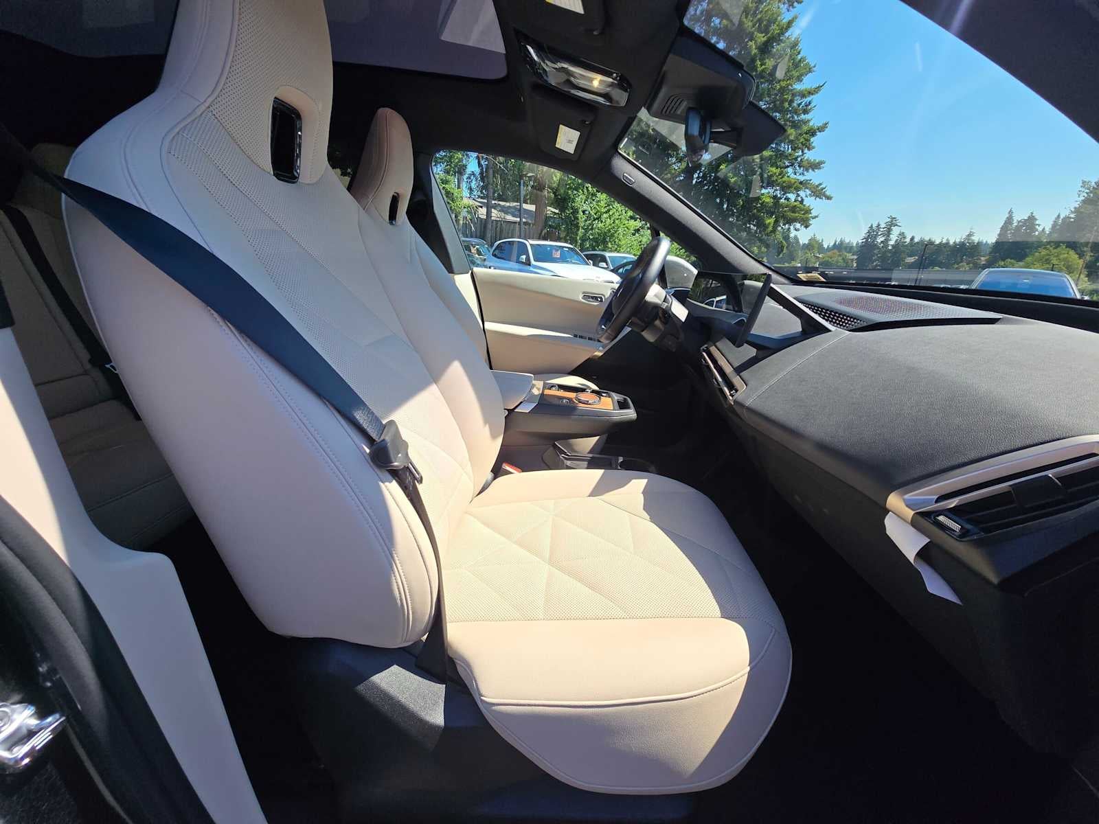 2026 BMW iX xDrive45