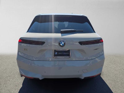 2026 BMW iX xDrive45