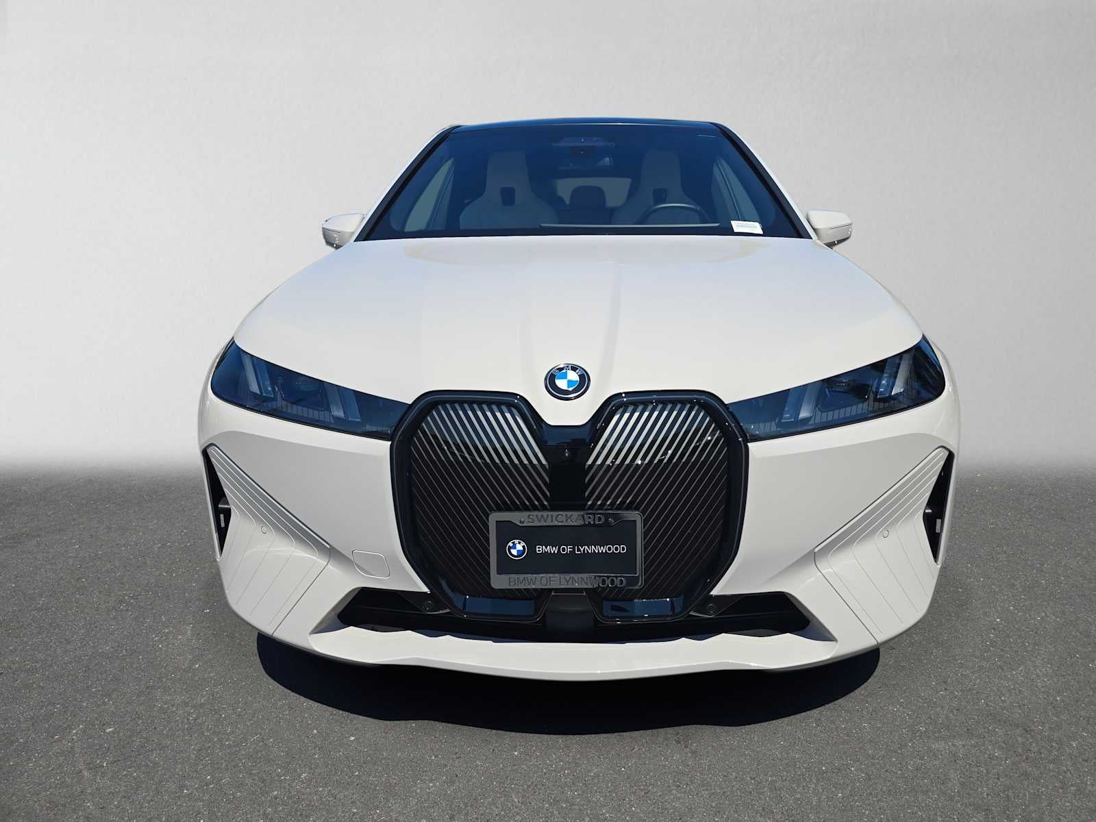 2026 BMW iX xDrive45