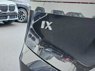 2026 BMW iX xDrive45