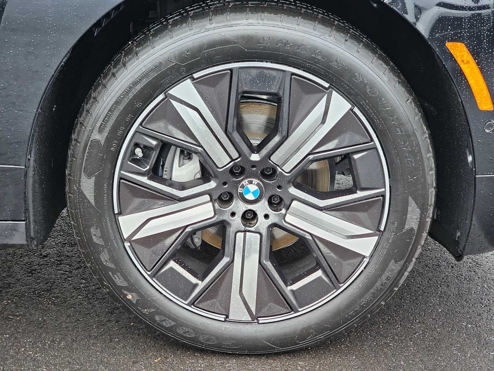 2026 BMW iX xDrive45