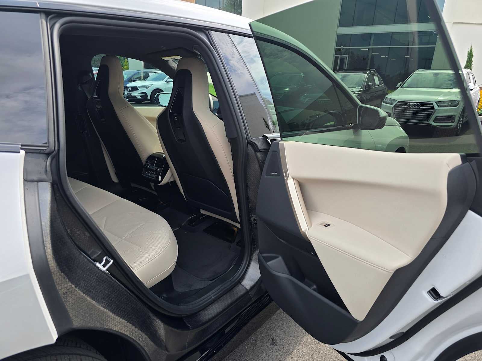 2026 BMW iX xDrive45