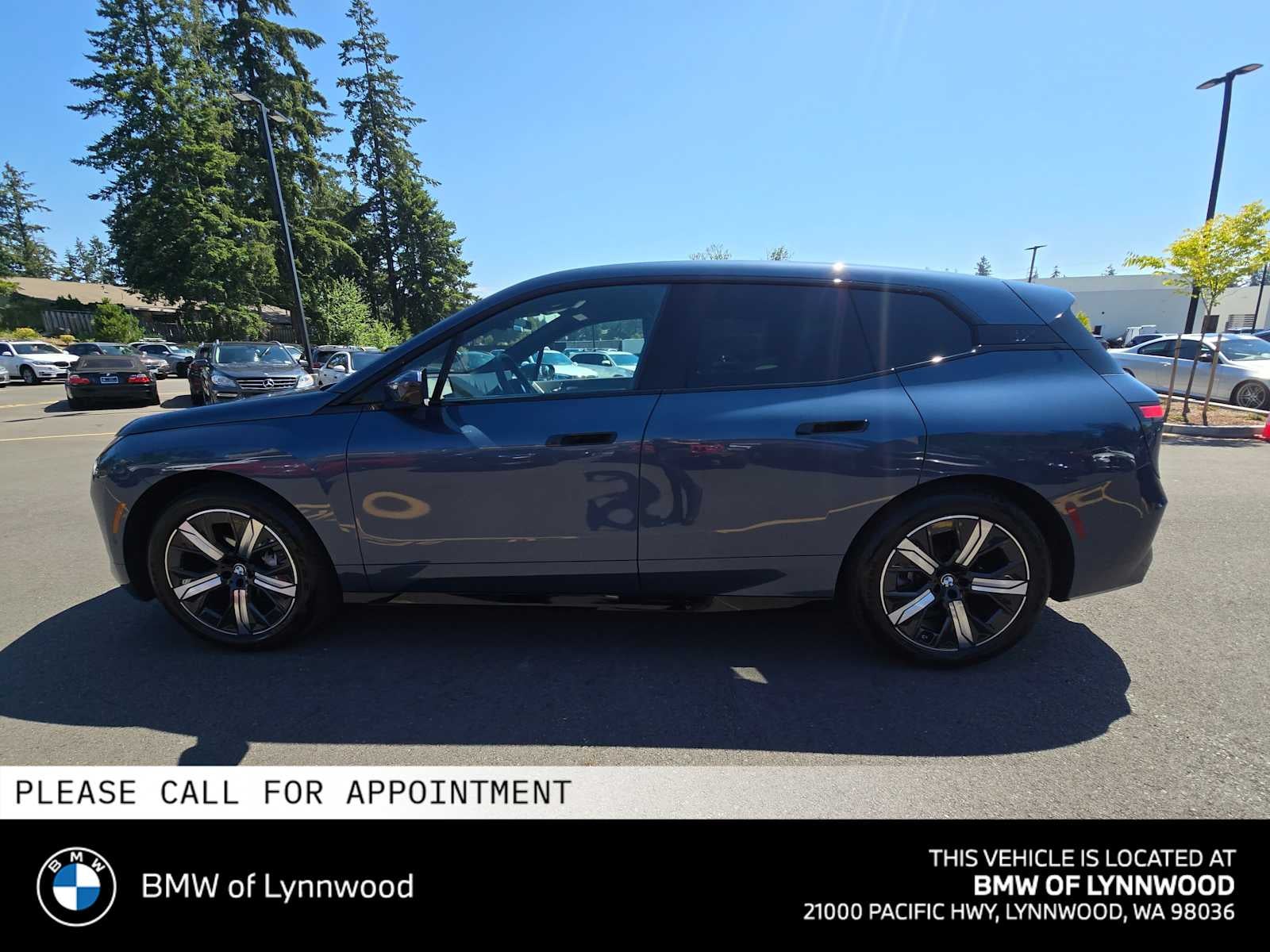 2026 BMW iX xDrive45