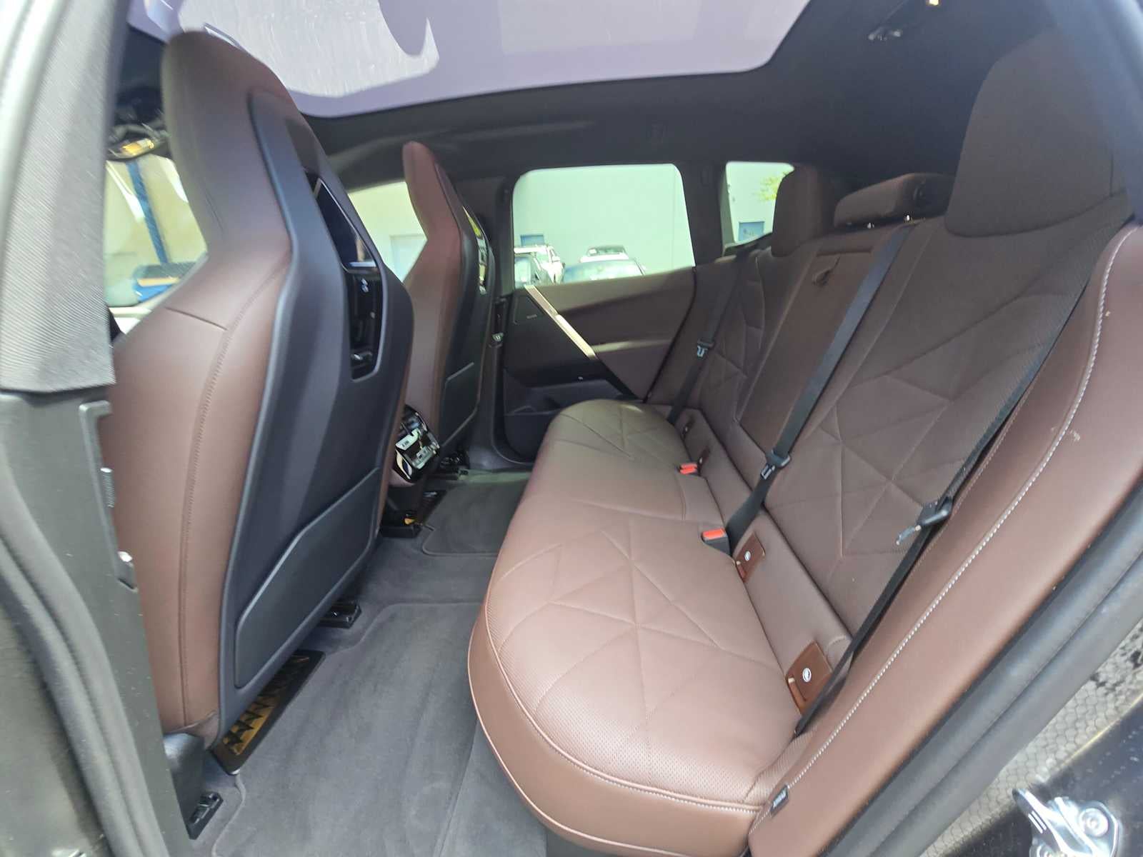 2026 BMW iX xDrive45