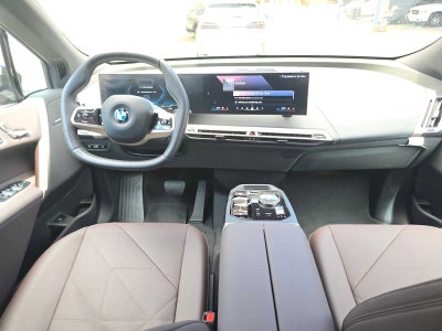 2026 BMW iX xDrive45