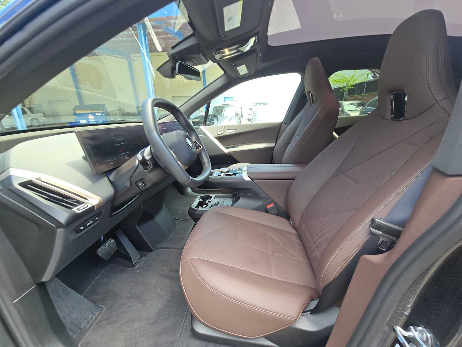 2026 BMW iX xDrive45