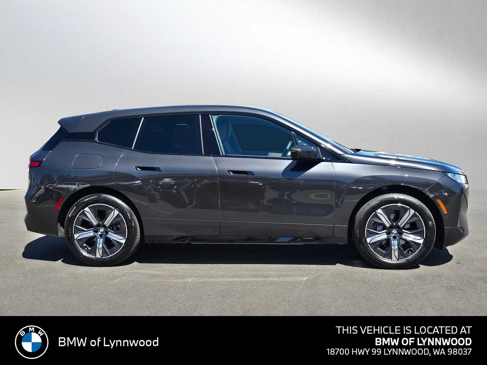 2026 BMW iX xDrive45 xDrive45