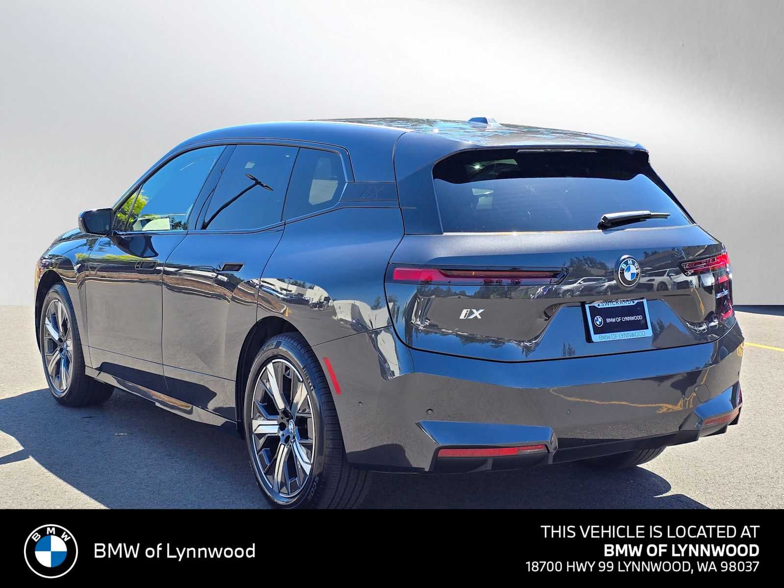 2026 BMW iX xDrive45 xDrive45