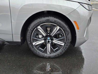 2026 BMW iX xDrive60