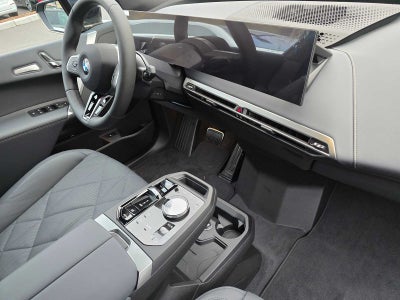 2026 BMW iX xDrive60