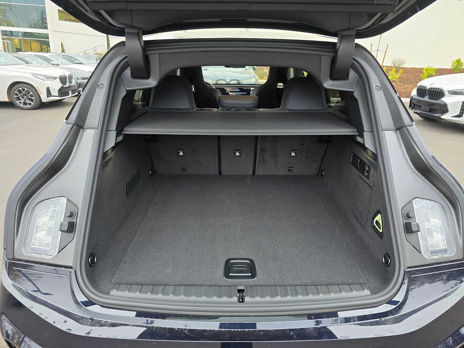 2026 BMW iX xDrive60