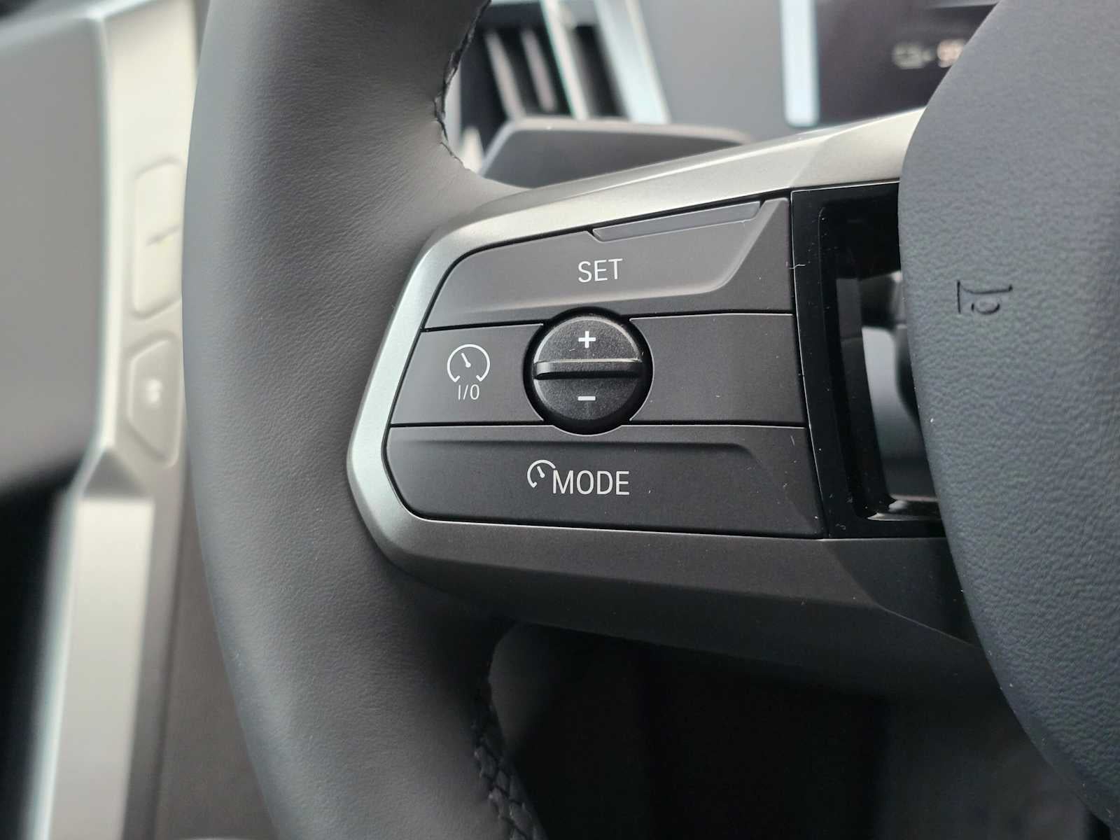 2026 BMW iX xDrive60