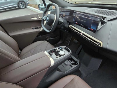 2026 BMW iX xDrive60