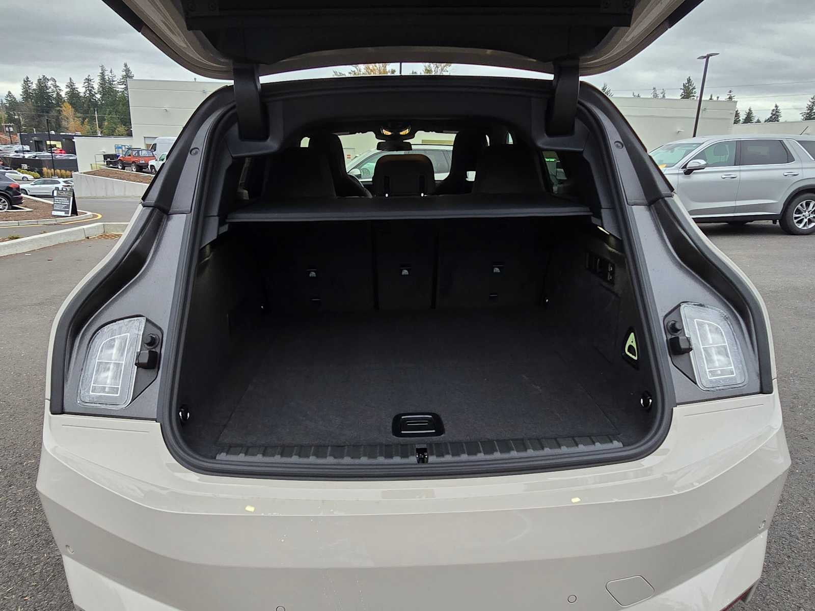 2026 BMW iX xDrive60