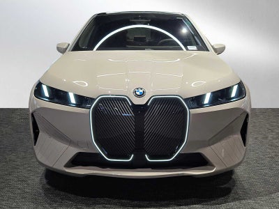 2026 BMW iX xDrive60