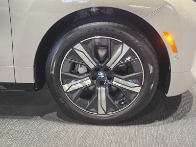 2026 BMW iX xDrive60