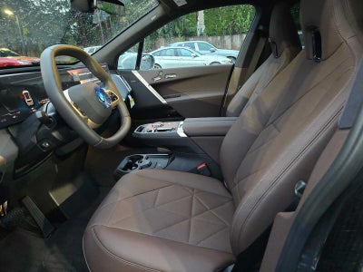 2026 BMW iX xDrive60