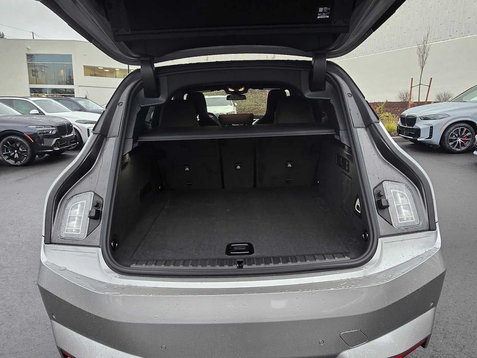 2026 BMW iX xDrive60