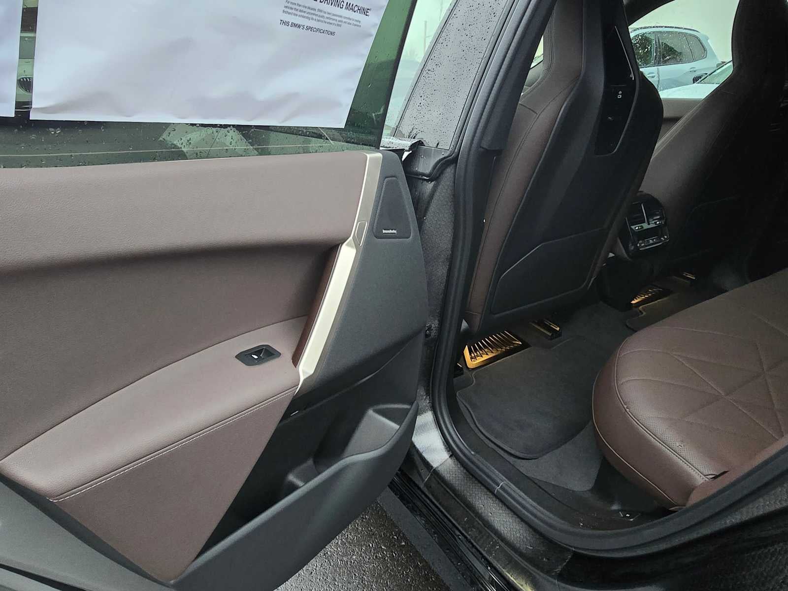 2026 BMW iX xDrive60