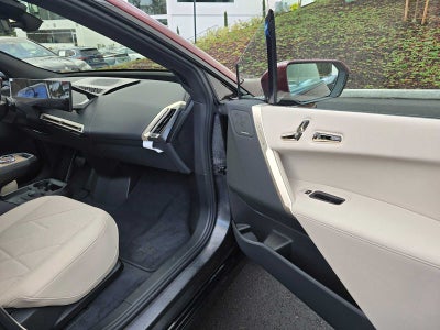 2026 BMW iX xDrive60