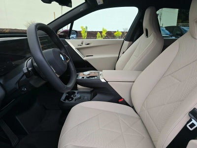 2026 BMW iX xDrive60