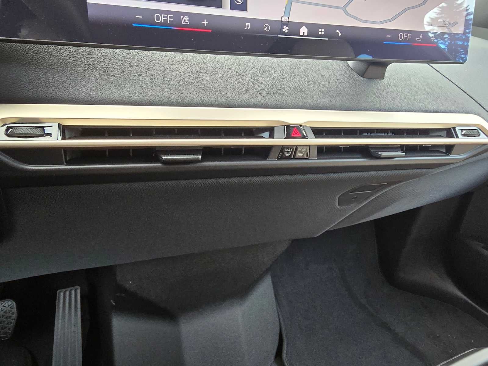 2026 BMW iX xDrive60