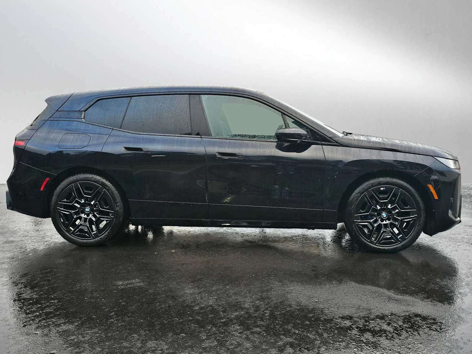 2026 BMW iX xDrive60