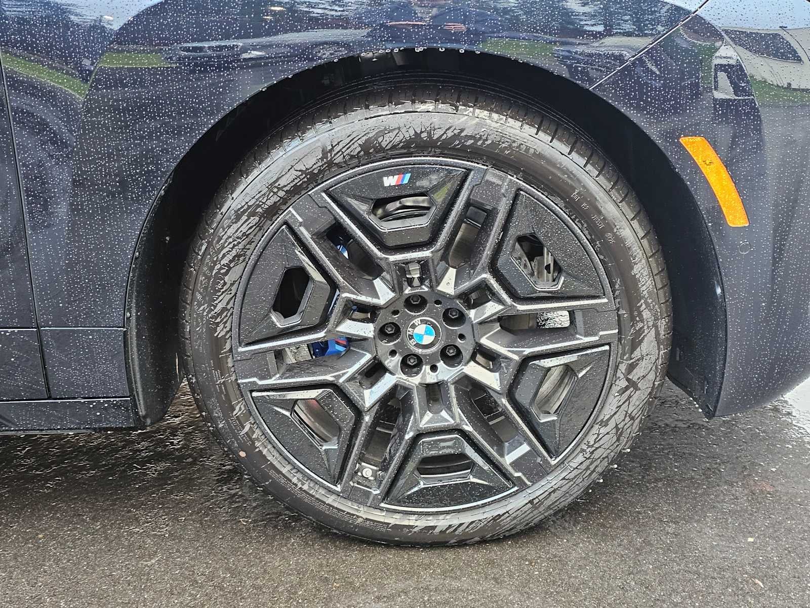 2026 BMW iX xDrive60