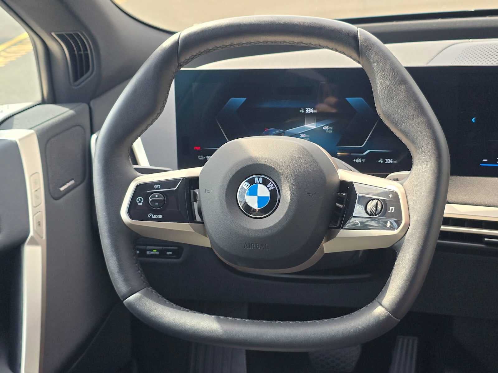 2026 BMW iX xDrive60