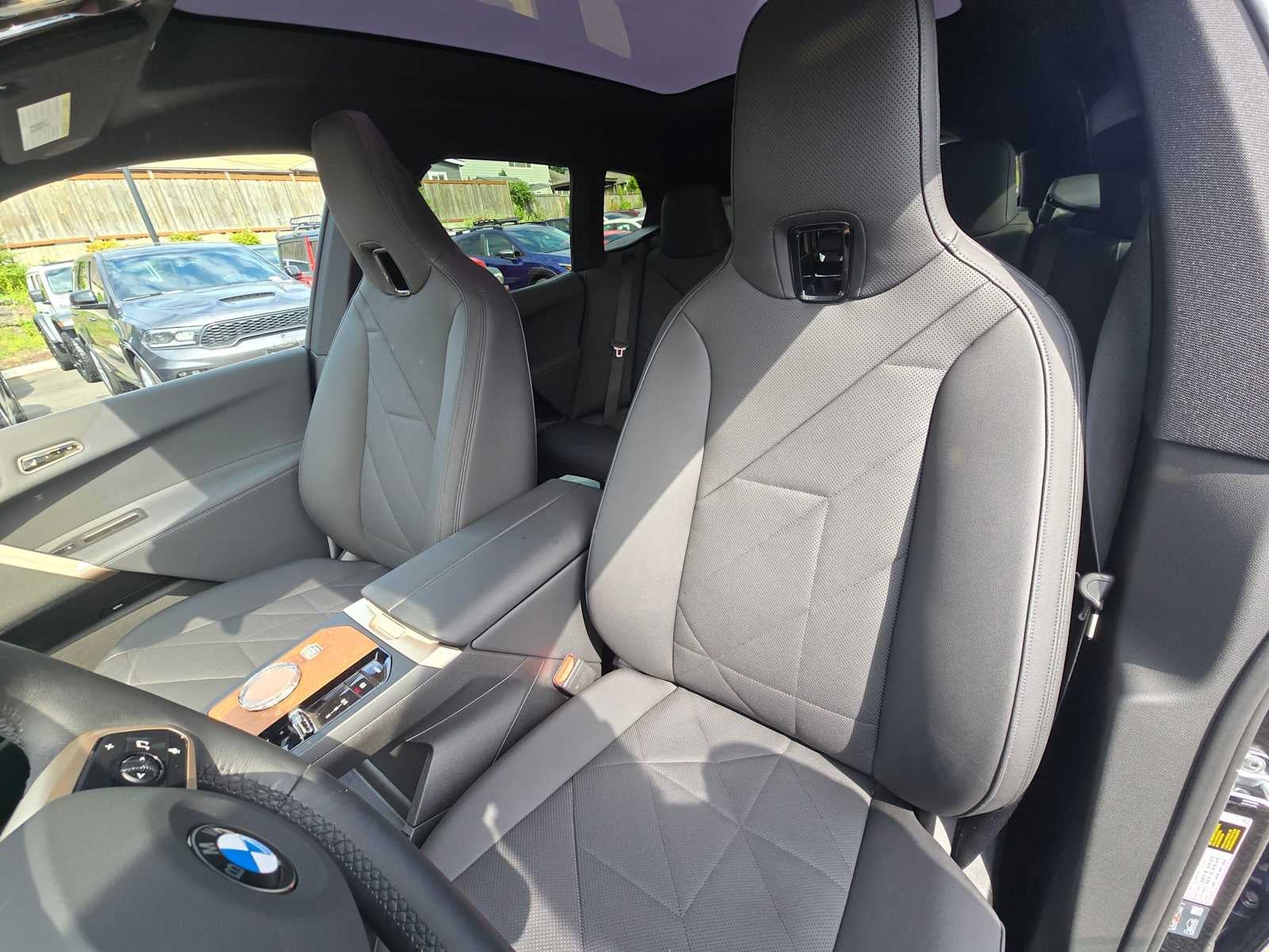 2026 BMW iX xDrive60