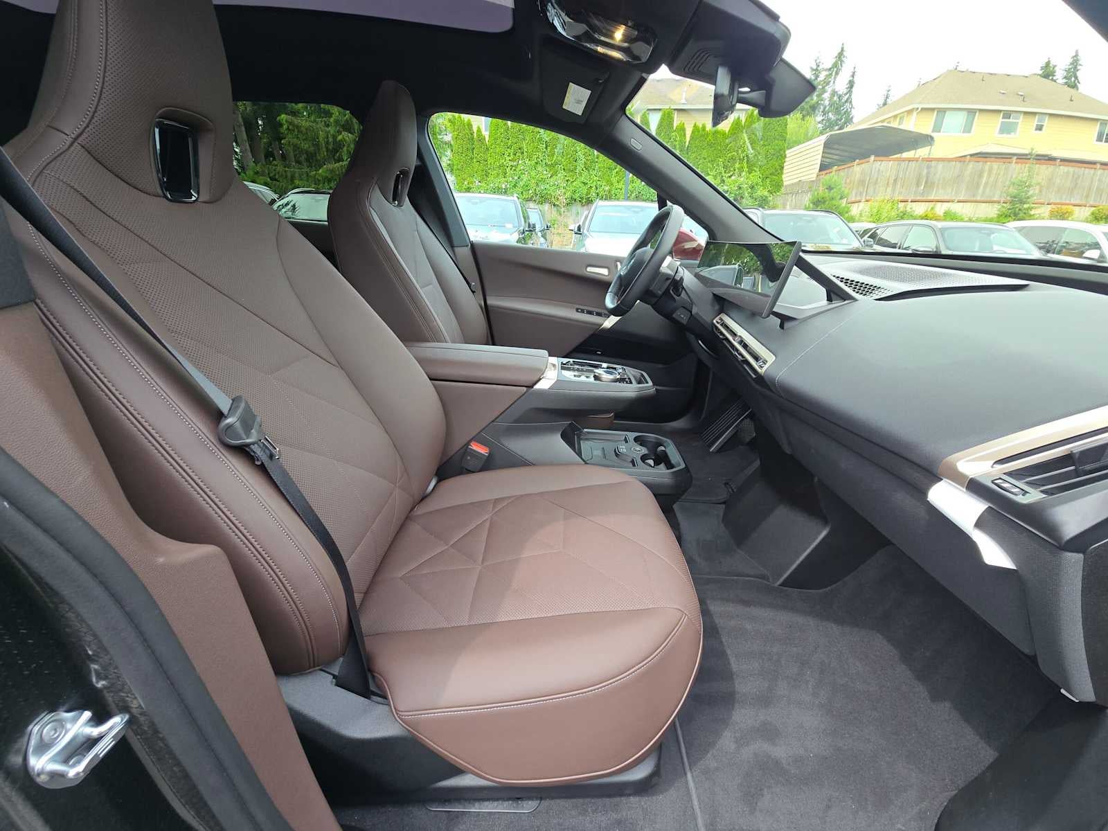 2026 BMW iX xDrive60