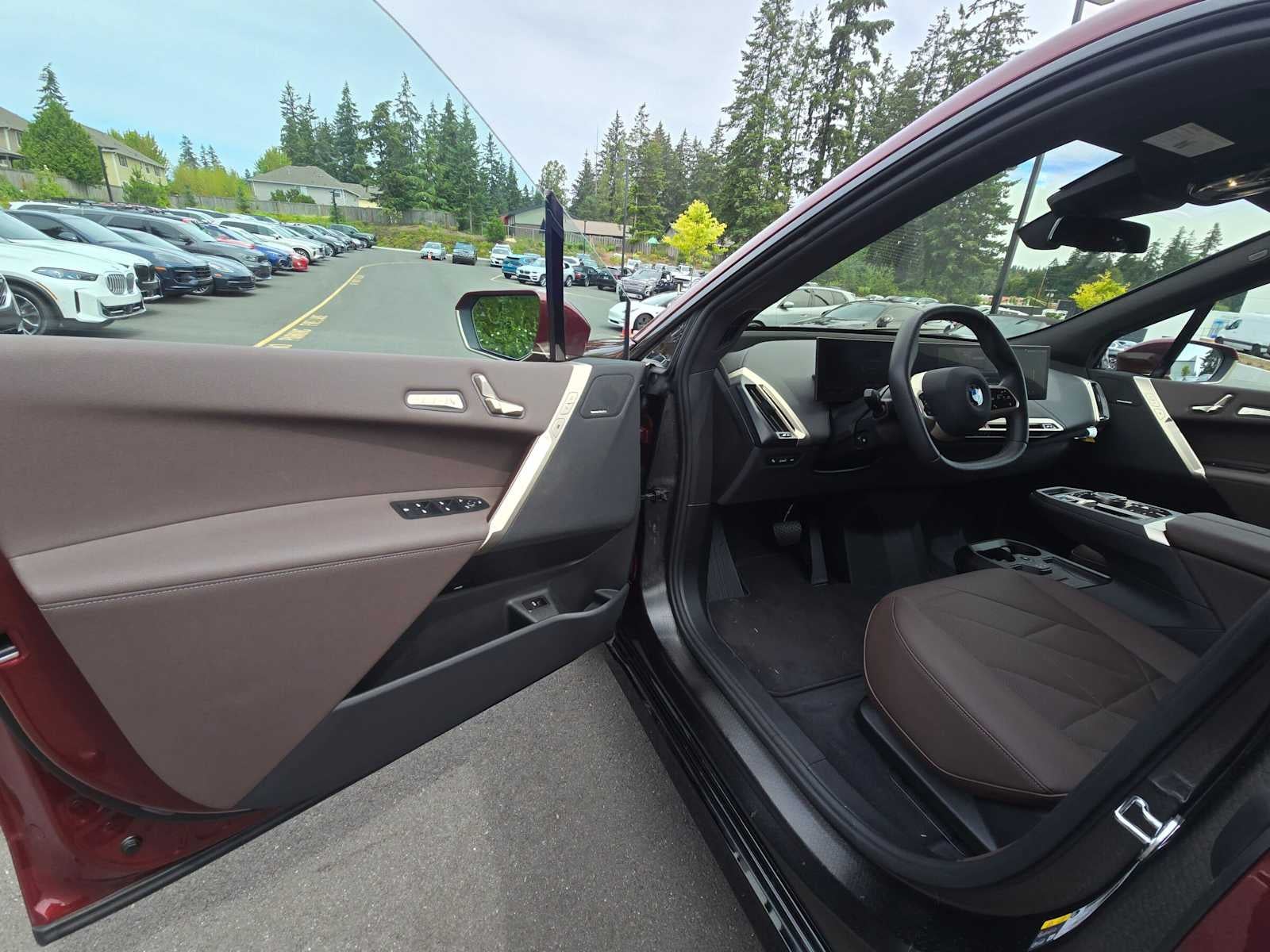 2026 BMW iX xDrive60