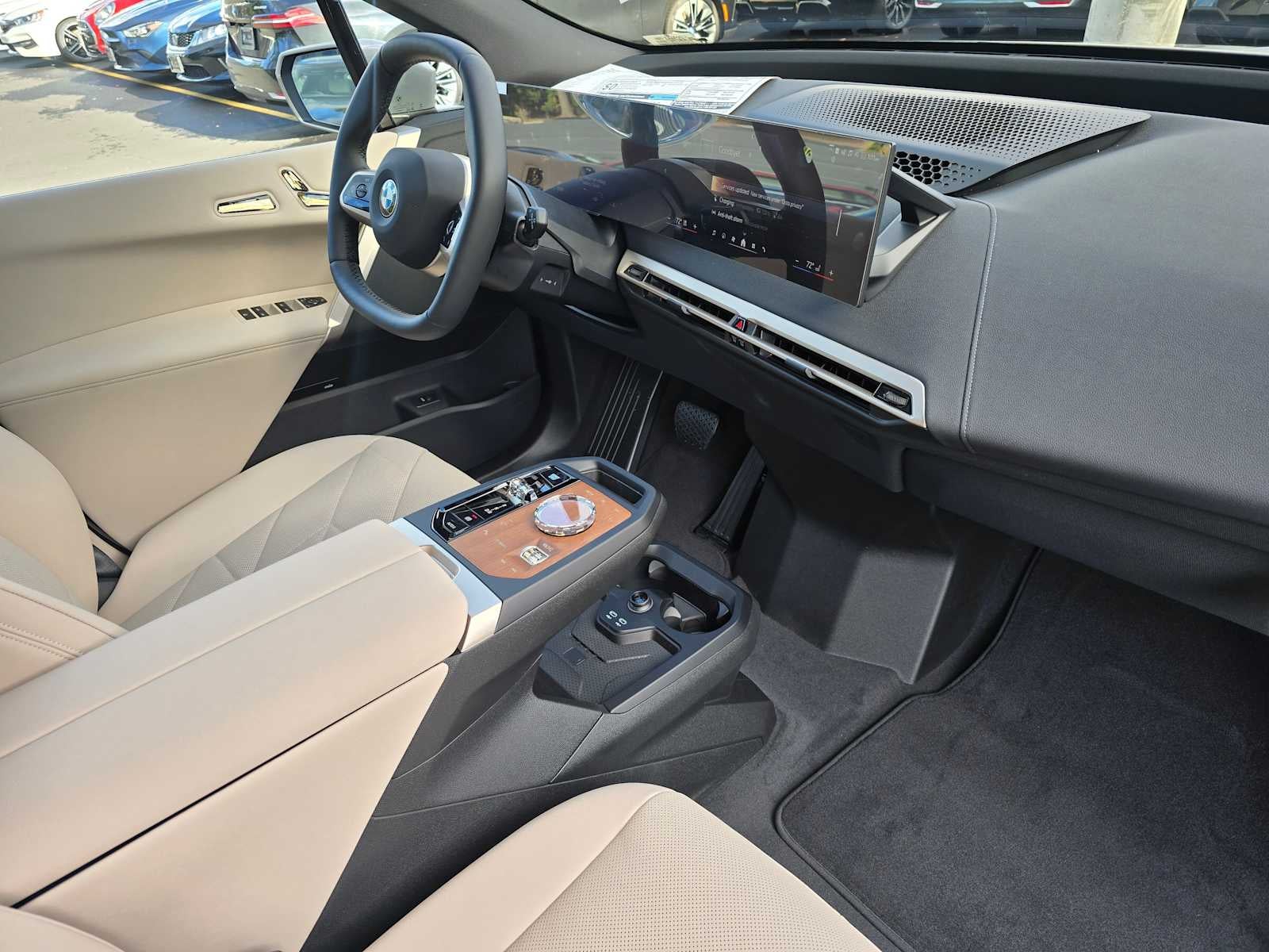 2026 BMW iX xDrive60