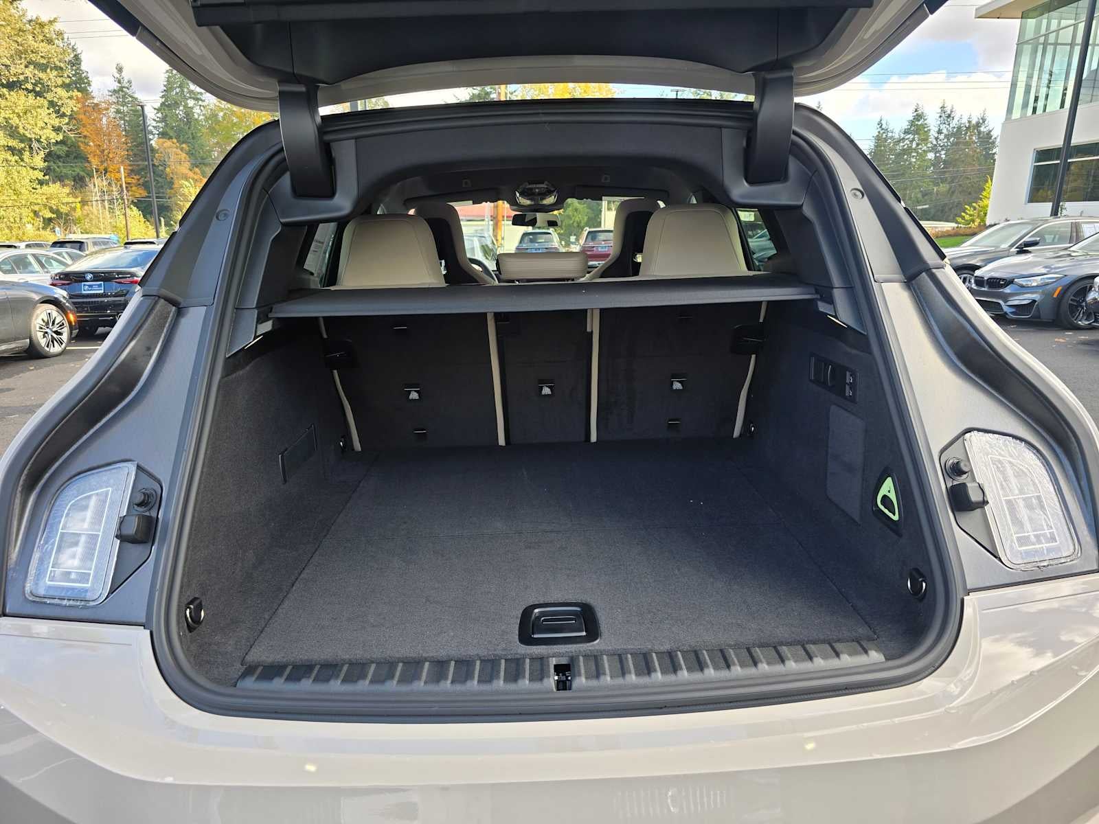 2026 BMW iX xDrive60