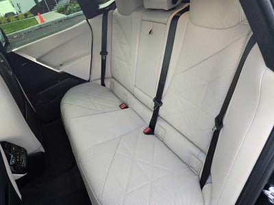 2026 BMW iX xDrive60