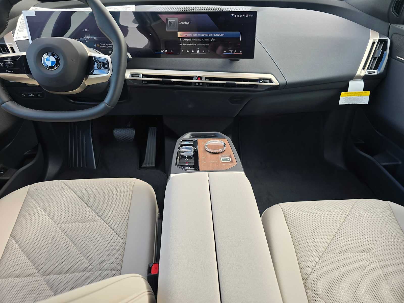 2026 BMW iX xDrive60