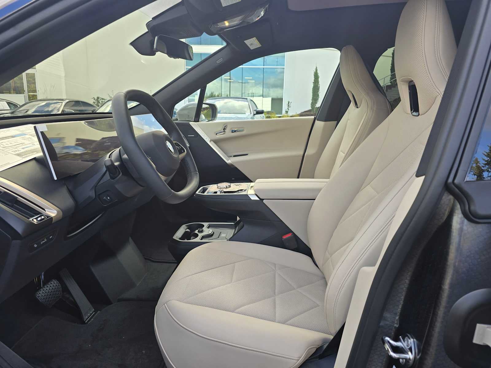 2026 BMW iX xDrive60