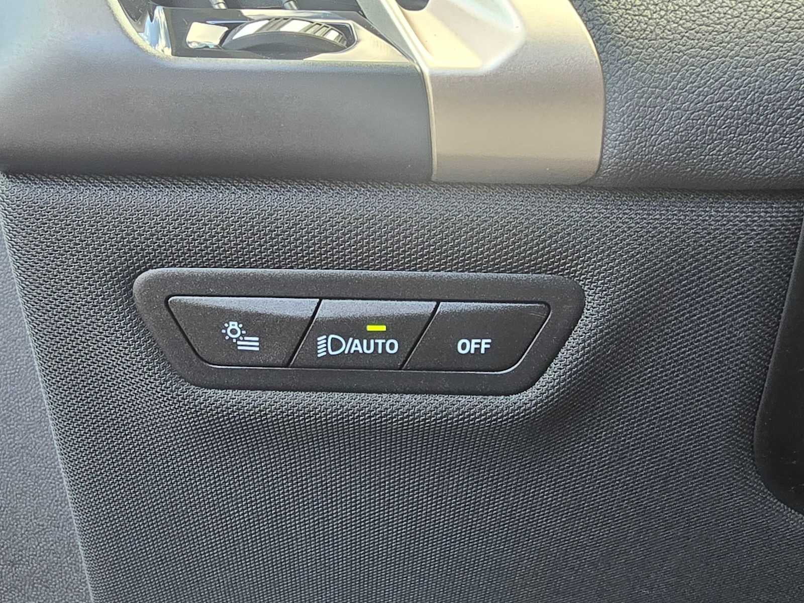 2026 BMW iX xDrive60