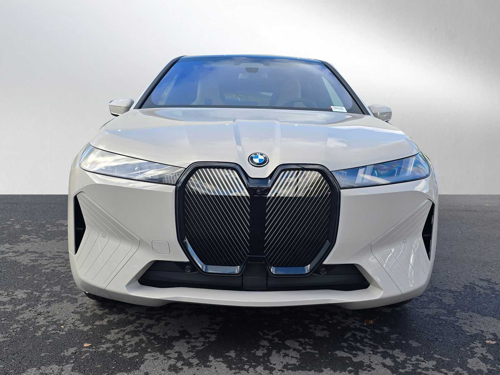 2026 BMW iX xDrive60