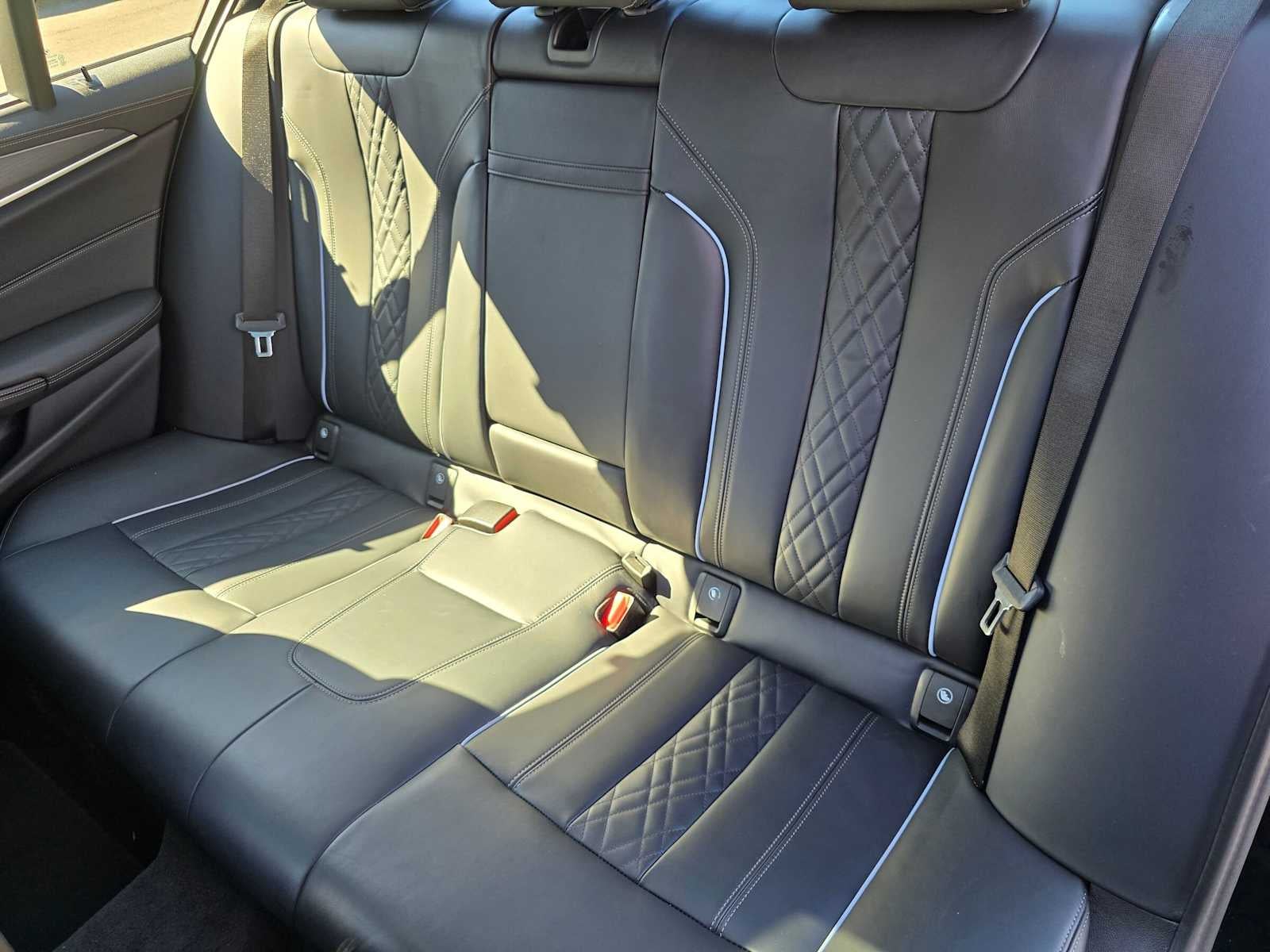 2023 BMW 5 Series M550i xDrive