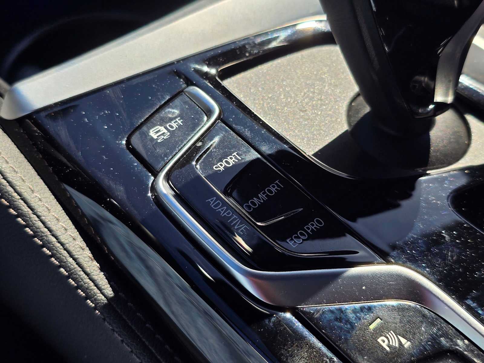 2023 BMW 5 Series M550i xDrive