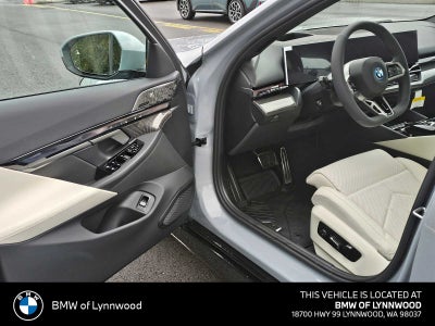 2026 BMW 550e xDrive 550e xDrive