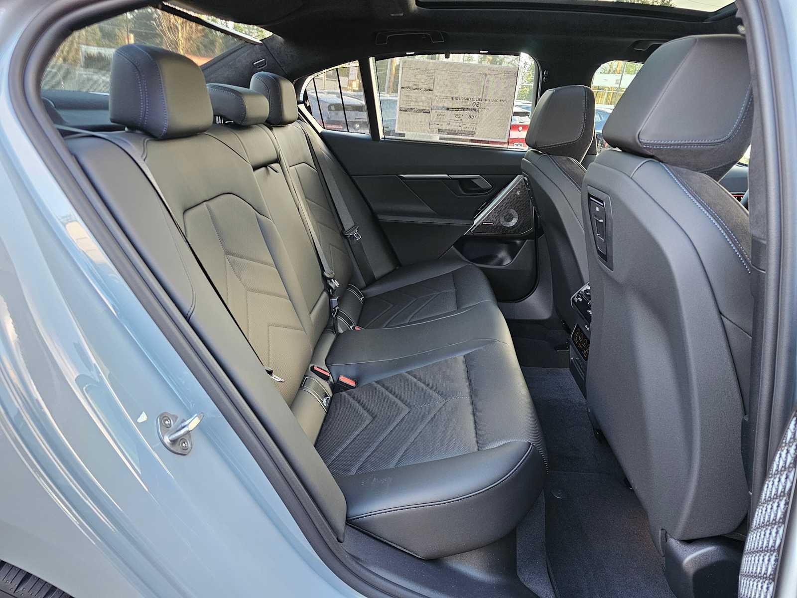 2026 BMW 5 Series 550e xDrive